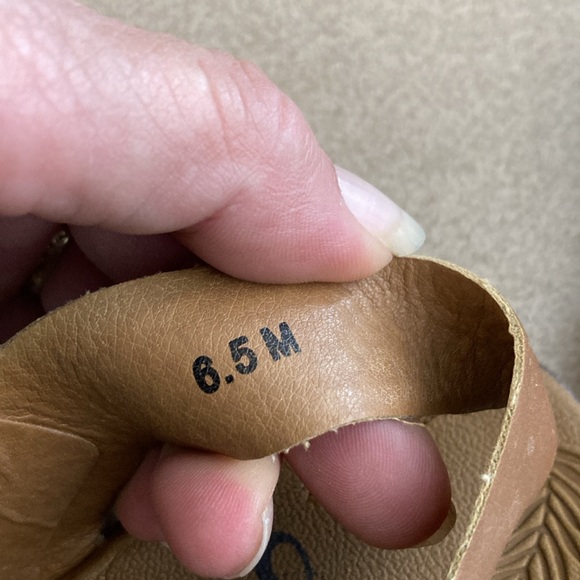 Cute brown sandals 6.5 - Picture 4 of 6